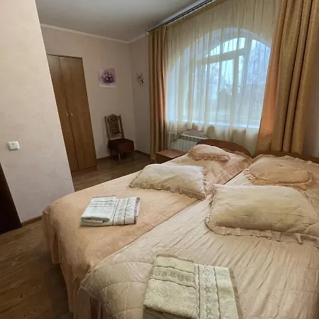 ,,астері